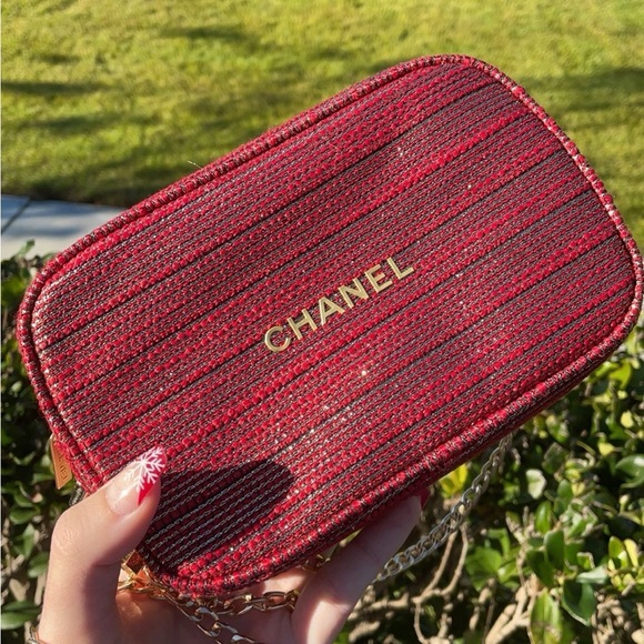 Authentic Chanel bag - Picture 1 of 3